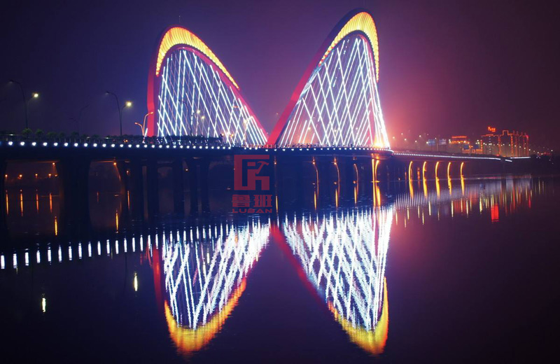 桥梁景观亮化装饰